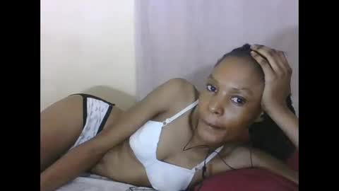 Snapshot of sweetpetite254 chatting on 10.26.25 ESTHER online show from 10.26.25