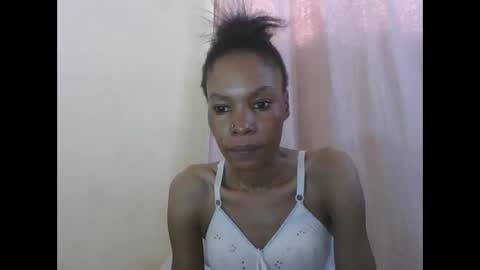 ESTHER online show from 05.05.26