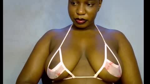 Snapshot of sweetpetitgirl chatting on 03.20.26 LILY BRANDY online show from 03.20.26