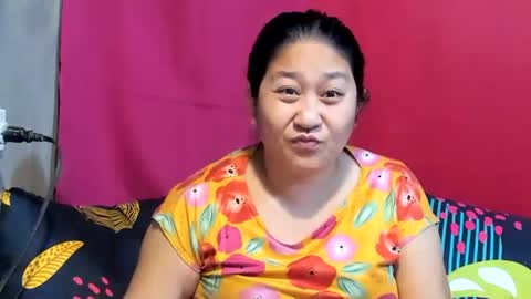 Snapshot of sweetpilipina88 chatting on 01.22.25 MIA online show from 01.22.25