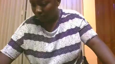 Rose Watetu online show from 02.11.26