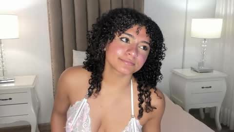 Snapshot of sweets_one chatting on 02.12.26 sweets one online show from 02.12.26