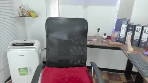 Snapshot of sweetsamy39715 chatting on 01.03.25 sweetsamy39715 online show from 01.03.25