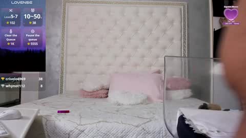 Snapshot of sweetsexangel chatting on 12.04.24 Goddess Allysse online show from 12.04.24