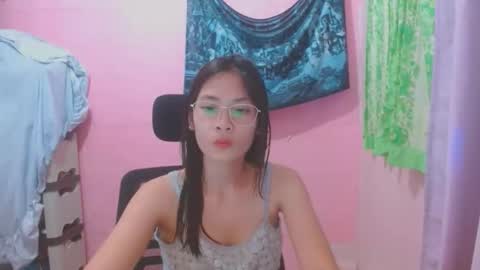 Mia online show from 05.20.26