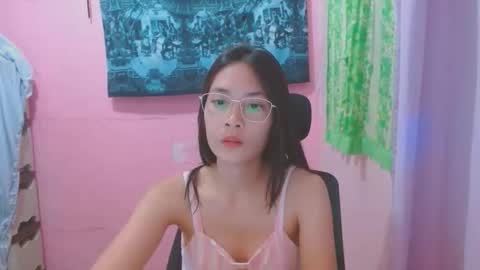 Mia online show from 05.29.26