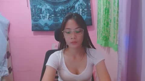 Mia online show from 05.31.26