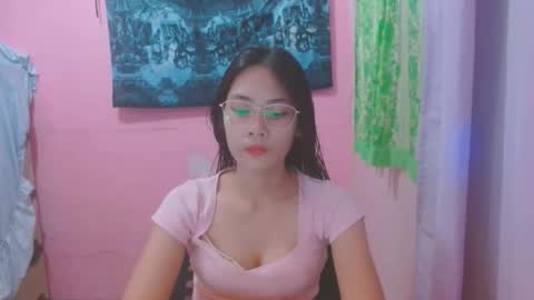 Mia online show from 06.09.26