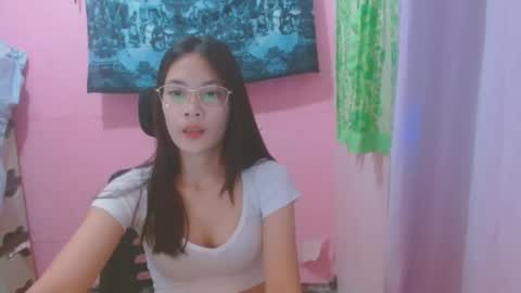 Mia online show from 06.13.26