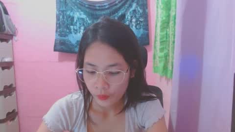 Mia online show from 08.02.26