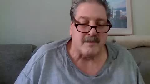 Snapshot of sweetsforu326 chatting on 12.20.25 sweetbrowneyes623 online show from 12.20.25