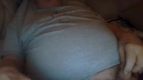 Snapshot of sweetsforu326 chatting on 01.08.26 sweetbrowneyes623 online show from 01.08.26