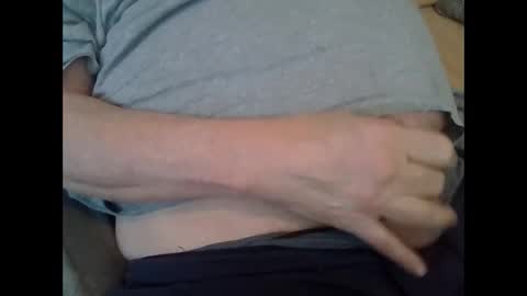 Snapshot of sweetsforu326 chatting on 02.01.26 sweetbrowneyes623 online show from 02.01.26