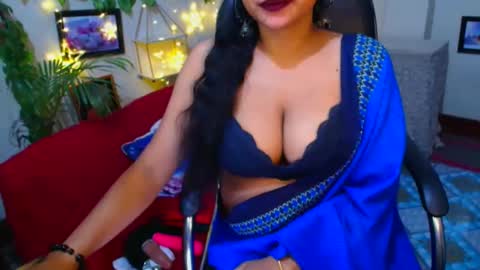 SweetSour online show from 10.16.25