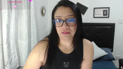 Snapshot of sweetstormi chatting on 12.17.24 Stormi online show from 12.17.24