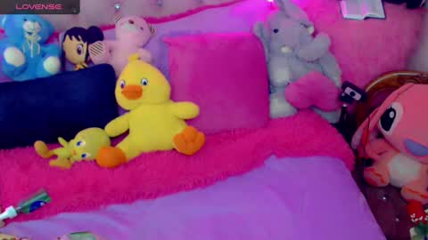 Snapshot of sweett_martina chatting on 03.05.25 martina online show from 03.05.25