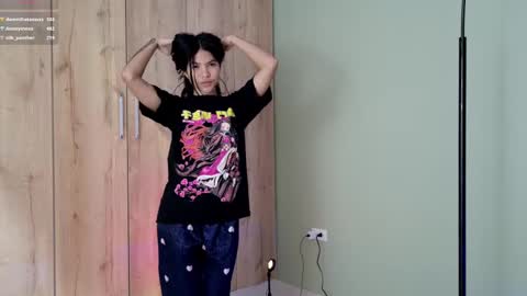    online show from 03.01.25
