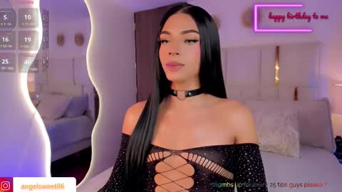 Snapshot of sweett_shinexx chatting on 02.05.26 angel online show from 02.05.26