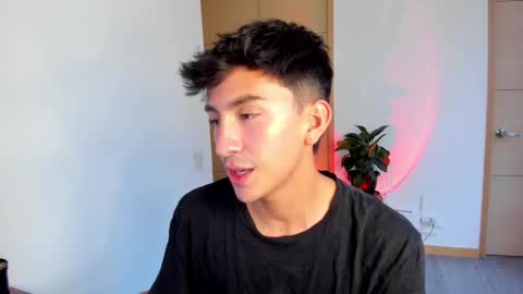 Snapshot of sweettaaron chatting on 09.16.25 Andy online show from 09.16.25