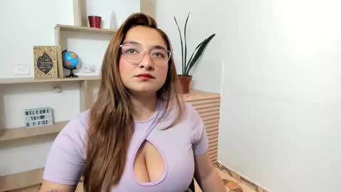 Carla Dubois online show from 03.31.26