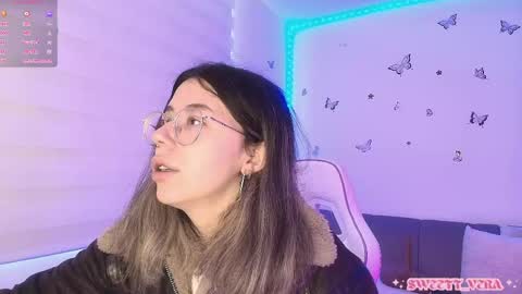 Veronica Independent Model online show from 04.24.26