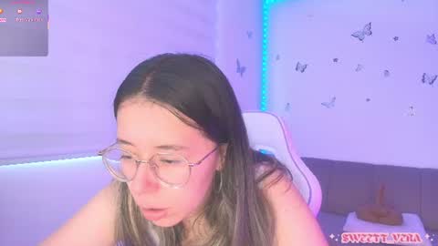 Veronica Independent Model online show from 06.22.26