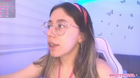 Veronica Independent Model online show from 07.03.26