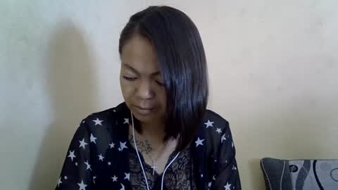 Sarah online show from 10.06.25