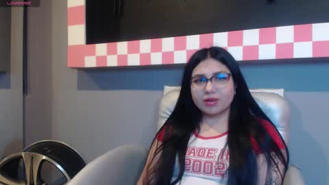 Snapshot of sweety_ashly chatting on 01.23.25 Ashley 3 online show from 01.23.25
