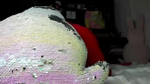 Snapshot of sweety_cum chatting on 06.06.26 Mia online show from 06.06.26