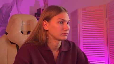Snapshot of sweety_emilya chatting on 07.19.26 Emily online show from 07.19.26