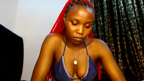 Snapshot of sweety_spixxy chatting on 07.22.26 Dolly online show from 07.22.26
