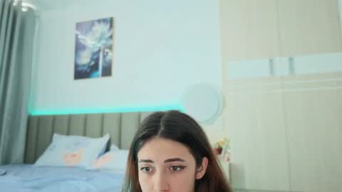 Vikky online show from 04.30.26