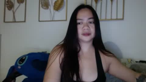 Snapshot of sweetyasian_ chatting on 09.16.25 stacey online show from 09.16.25
