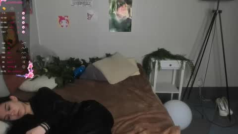 sweetydeviliya online show from 02.22.25