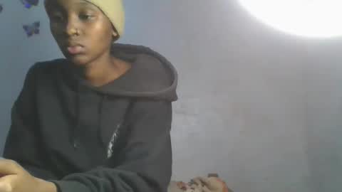 Snapshot of sweetypussy01 chatting on 10.18.25 sweetypussy01 online show from 10.18.25