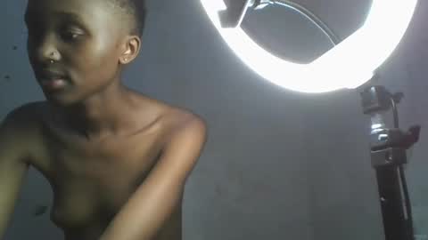 Snapshot of sweetypussy01 chatting on 10.20.25 sweetypussy01 online show from 10.20.25