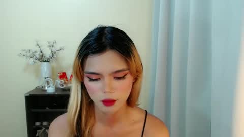 Snapshot of sweetytrannygirlxx chatting on 01.29.25 Megan online show from 01.29.25