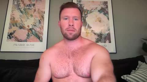 Snapshot of swekingxx chatting on 05.28.26 swekingxx online show from 05.28.26