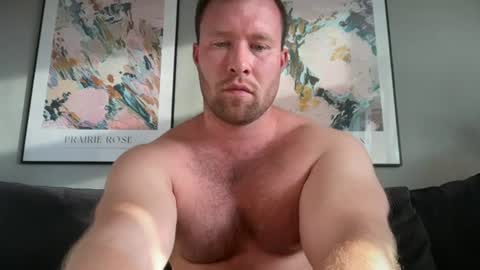 Snapshot of swekingxx chatting on 06.28.26 swekingxx online show from 06.28.26