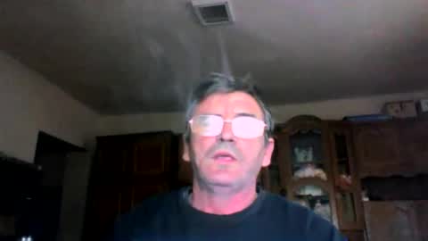 Snapshot of swergiu333 chatting on 03.18.26 Raymond online show from 03.18.26