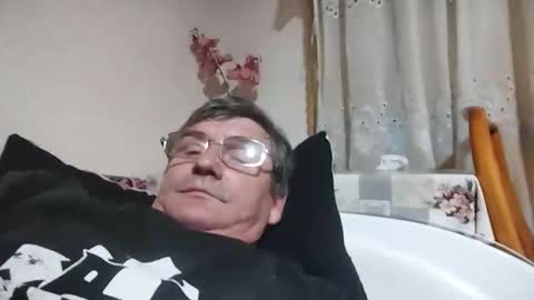 Snapshot of swergiu333 chatting on 03.30.26 Raymond online show from 03.30.26