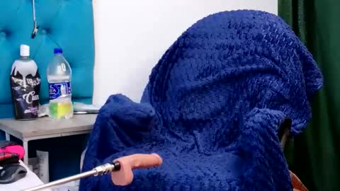 Snapshot of swetsofy chatting on 05.16.26 soffya online show from 05.16.26