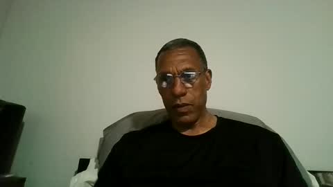 swimmerbod2495 online show from 06.06.26