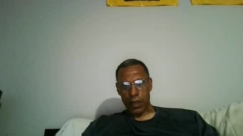 swimmerbod2495 online show from 06.12.26
