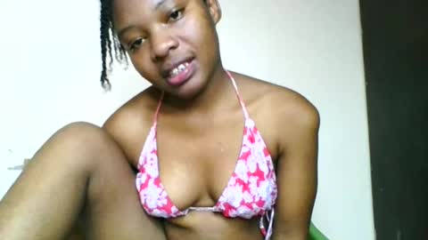 Snapshot of swit_candy chatting on 06.23.26 Candy online show from 06.23.26