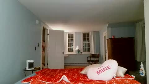 Snapshot of switchykitty chatting on 02.08.25 ashley blayde online show from 02.08.25