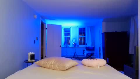 Snapshot of switchykitty chatting on 02.10.25 ashley blayde online show from 02.10.25