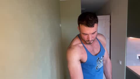 Snapshot of swordmansoul chatting on 11.17.25 swordmansoul online show from 11.17.25