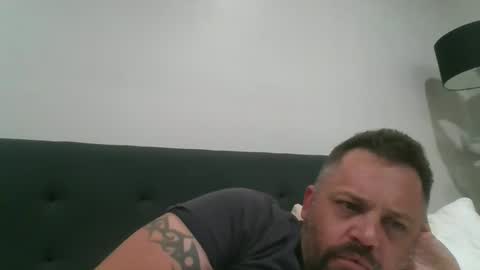 Snapshot of sxylegsturnmeon chatting on 02.04.25 sxylegsturnmeon online show from 02.04.25